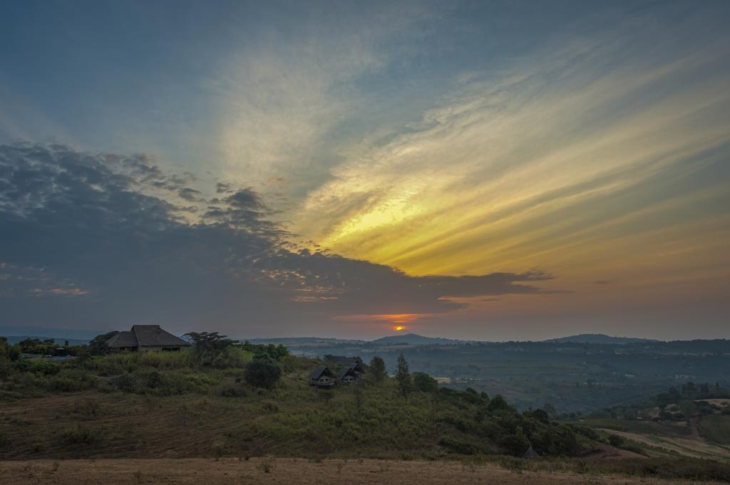 Rhotia Valley Tented Lodge And Children'S Home Карату Экстерьер фото